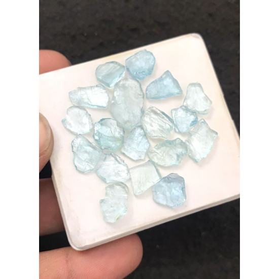 High Quality Natural Aquamarine Rough Fancy Shape Gemstone 