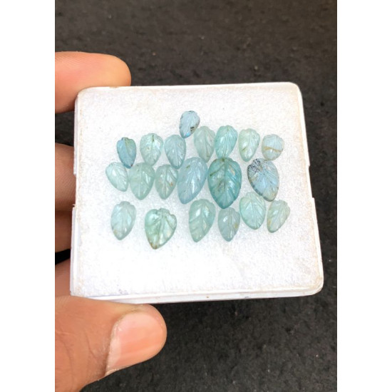 High Quality Natural Aqua Kyanite Hand Craved Leaf Shape Cabochons Gemstone For Jewelry