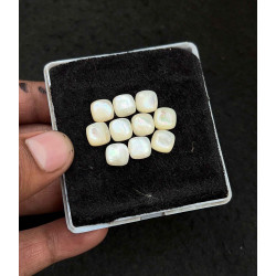 High Quality Natural Mother Of Pearl Smooth Cushion Shape Cabochon Gemstone For Jewelry