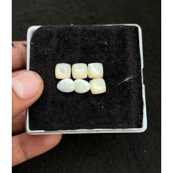 High Quality Natural Mother Of Pearl Smooth Mix Shape Cabochon Gemstone For Jewelry