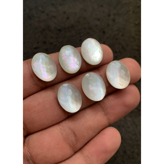 High Quality Natural Mother Of Pearl and Crystal Doublet Honeycom Cut Oval Shape Cabochons Gemstone For Jewelry